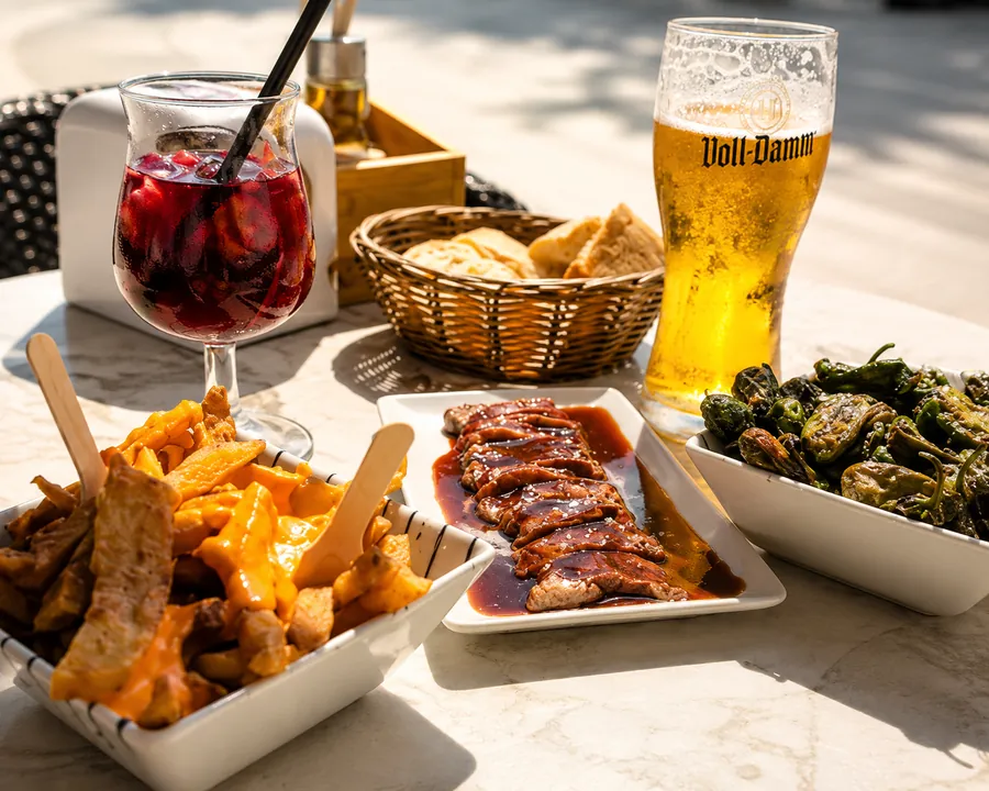 Tapas et bières en terrasse